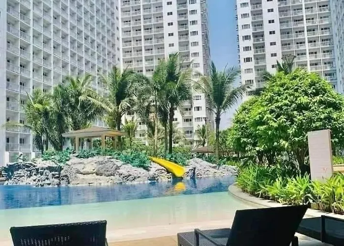 Hy Place